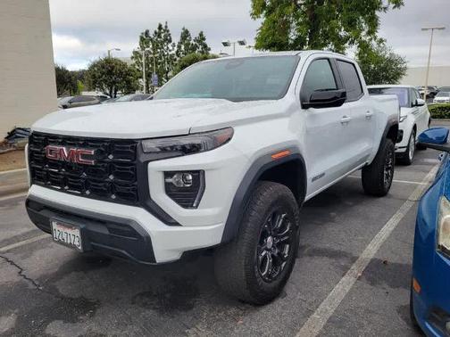 Summit White 2023 GMC Canyon ELEVATION