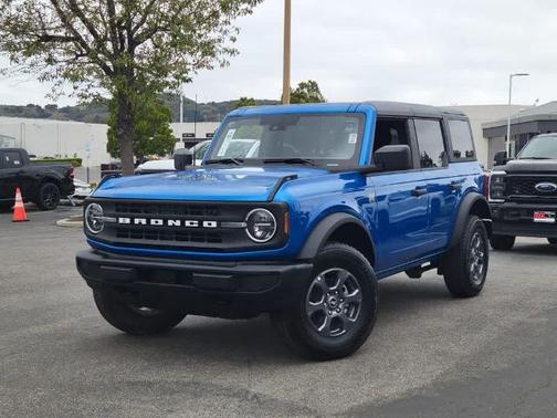 VELOCITY BLUE METALLIC 2025 Ford Bronco BIG BEND
