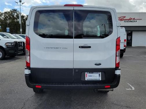 2022 Ford Transit-250