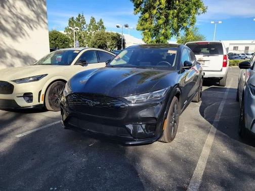 SHADOW BLACK 2025 Ford Mustang Mach-E PREMIUM