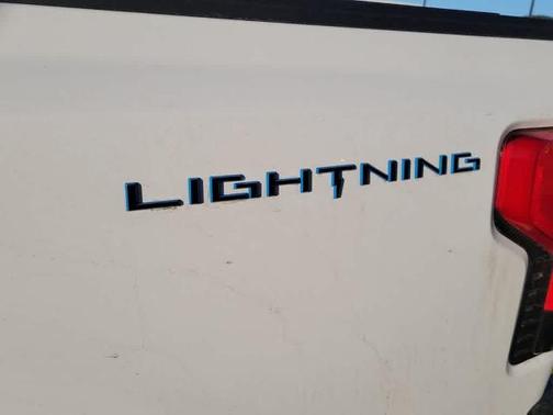 OXFORD WHITE 2024 Ford F-150 FLASH