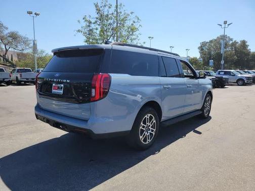 GLACIER GRAY METALLIC TC 2025 Ford Expedition ACTIVE