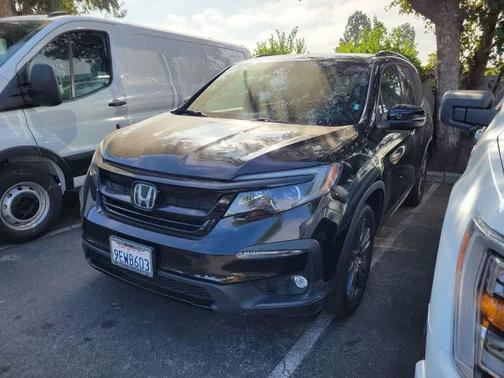 Crystal Black Pearl 2022 Honda Pilot SPORT