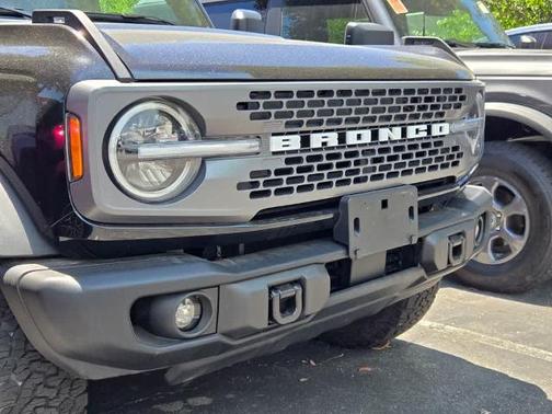 SHADOW BLACK 2025 Ford Bronco BADLANDS