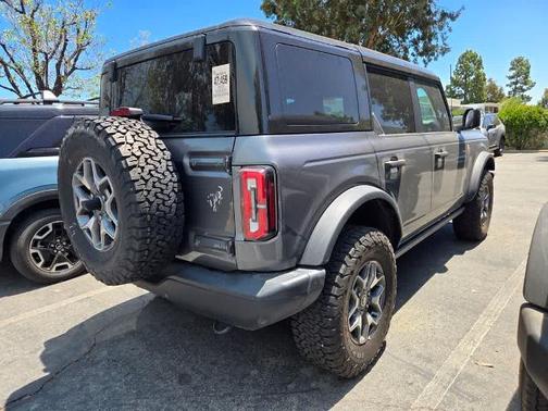 CARBONIZED GRAY METALLIC 2025 Ford Bronco BADLANDS