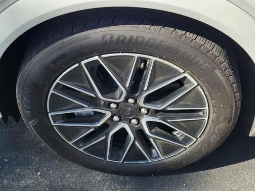 STAR WHITE MET TRI-COAT 2025 Ford Mustang Mach-E PREMIUM