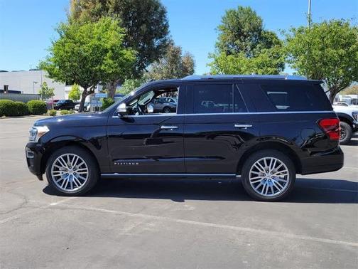 2022 Ford Expedition PLATINUM