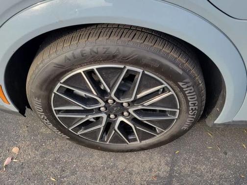 GLACIER GRAY MET TRI-COAT 2025 Ford Mustang Mach-E PREMIUM