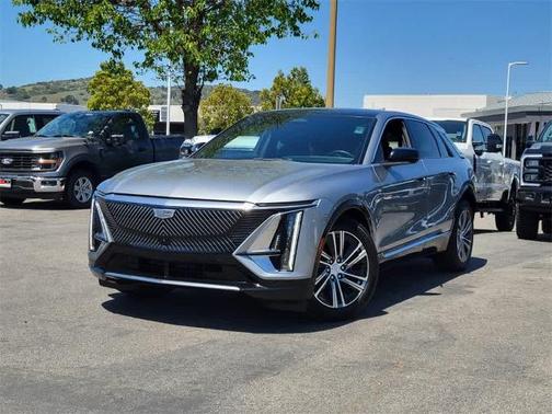 2024 Cadillac LYRIQ LUXURY