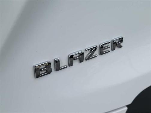 2023 Chevrolet Blazer LT W/2LT
