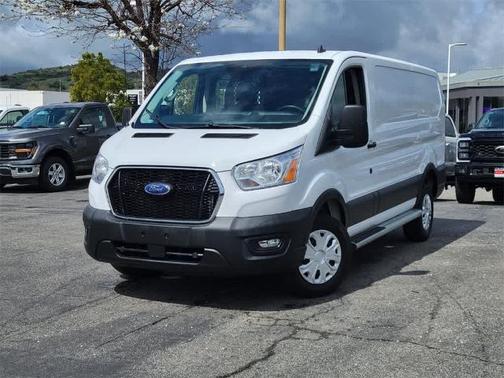 2022 Ford Transit-250