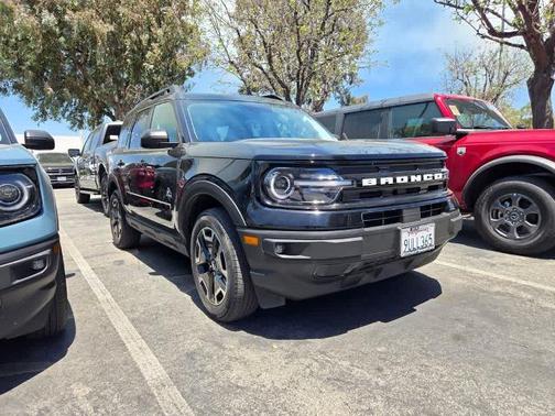 SHADOW BLACK 2023 Ford Bronco Sport OUTER BANKS