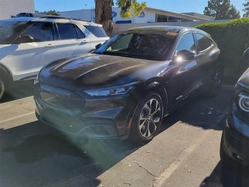 2022 Ford Mustang Mach-E PREMIUM
