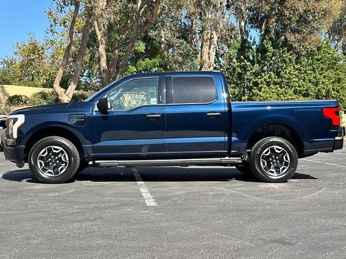 ANTIMATTER BLUE METALLIC 2023 Ford F-150 XLT