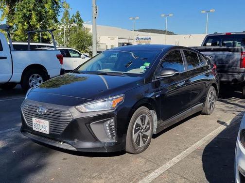 Black Noir Pearl 2018 Hyundai IONIQ Hybrid SEL