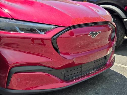 MOLTEN MAGENTA TINTED CC 2025 Ford Mustang Mach-E PREMIUM