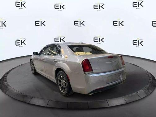 2016 Chrysler 300 S
