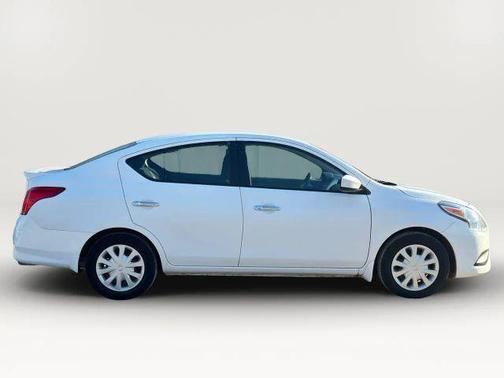 2017 Nissan Versa 1.6 SV