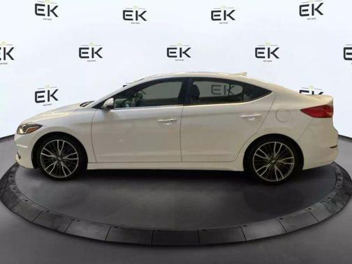 2018 Hyundai ELANTRA Sport
