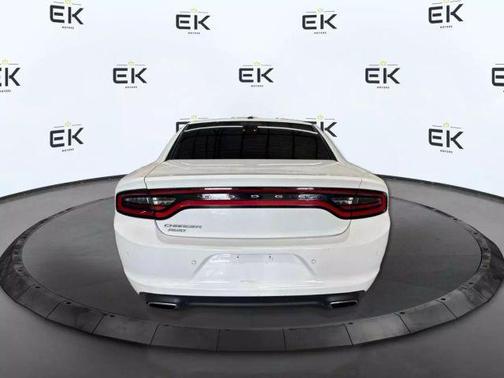 2015 Dodge Charger SE