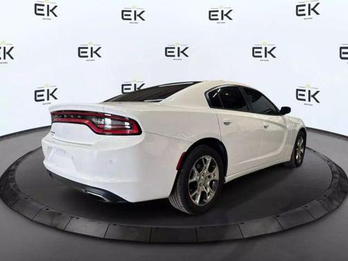 2015 Dodge Charger SE