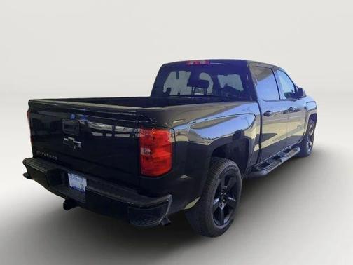 2018 Chevrolet Silverado 1500 Custom