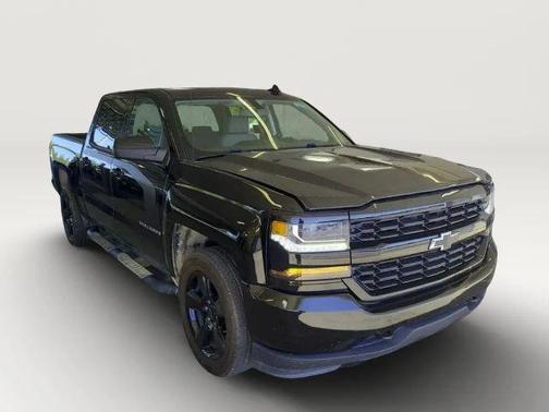 2018 Chevrolet Silverado 1500 Custom