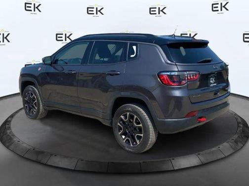 2021 Jeep Compass Trailhawk
