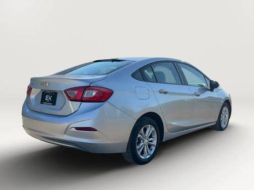 2019 Chevrolet Cruze LS