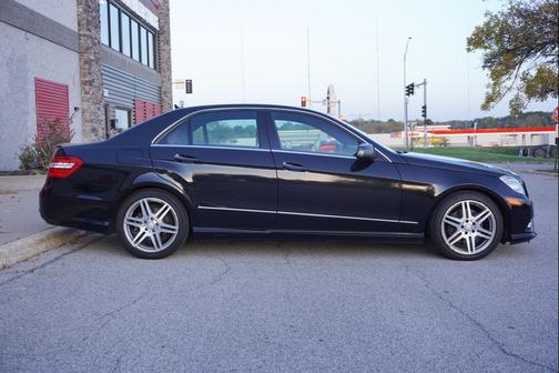 2010 Mercedes-Benz E-Class 4dr Sdn E 350 Luxury 4MATIC