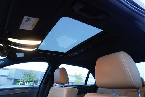 2010 Mercedes-Benz E-Class 4dr Sdn E 350 Luxury 4MATIC