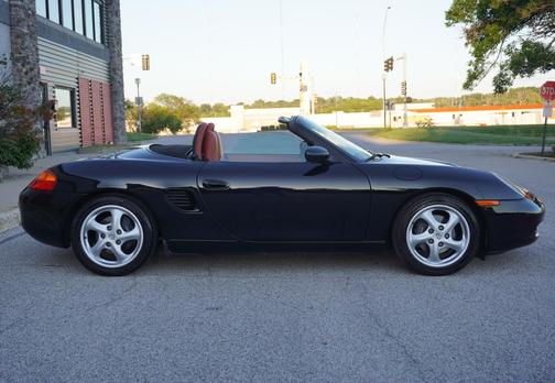 1999 Porsche Boxster 2dr Roadster Manual