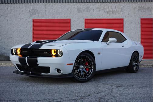 2016 Dodge Challenger SRT 392