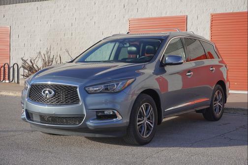 2017 INFINITI QX60 Base