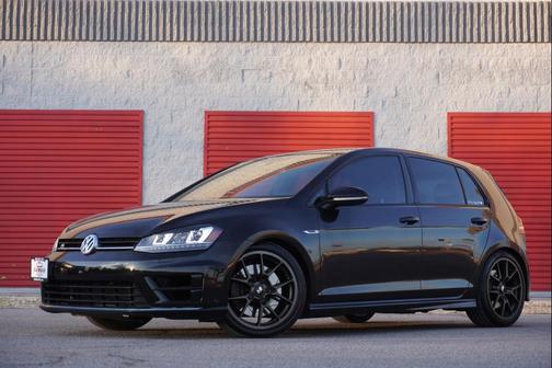 2016 Volkswagen Golf R 4-Door