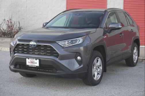 2021 Toyota RAV4 Hybrid XLE