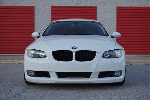2007 BMW 335 2dr Cpe 335i RWD
