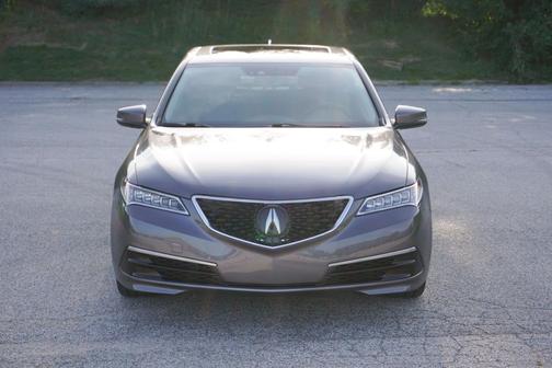 2017 Acura TLX w/Technology Package