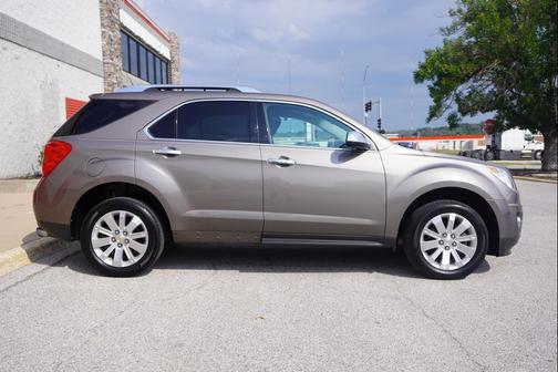 Gray 2010 Chevrolet Equinox LTZ