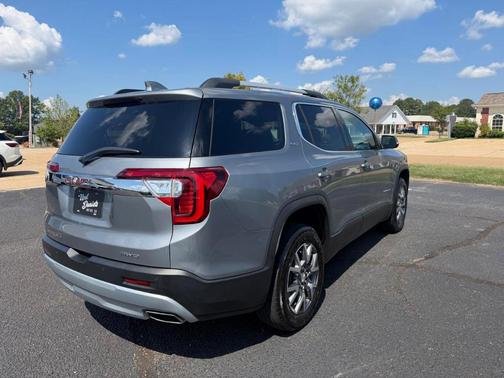 Sterling 2023 GMC Acadia SLT