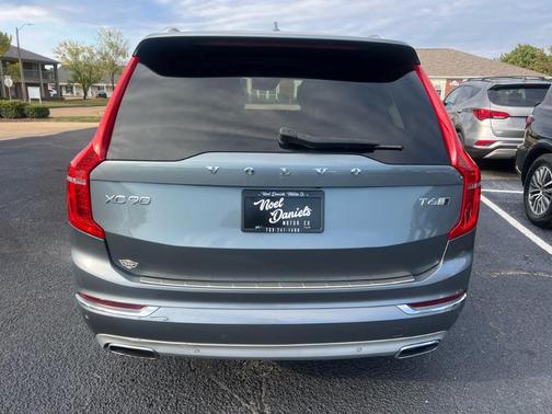 2017 Volvo XC90 T6 Inscription