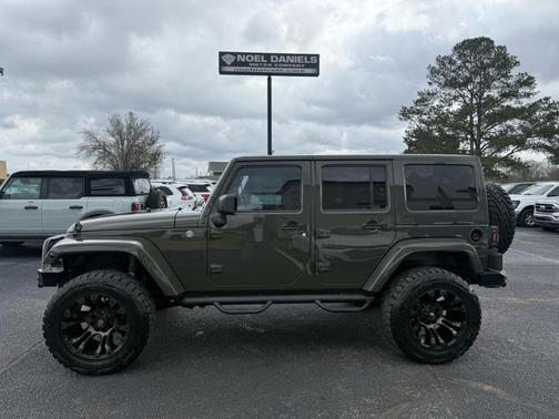 2015 Jeep Wrangler Unlimited Sahara