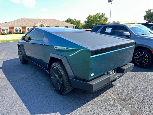 2024 Tesla Cybertruck Base
