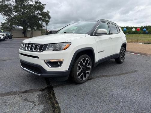 White 2018 Jeep Compass Limited