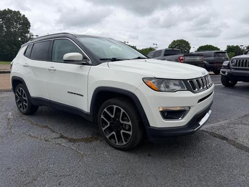 White 2018 Jeep Compass Limited