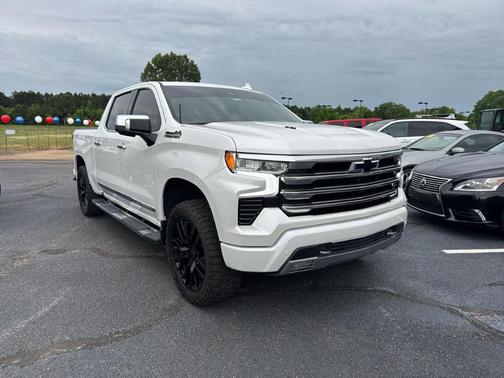 White 2023 Chevrolet Silverado 1500 High Country