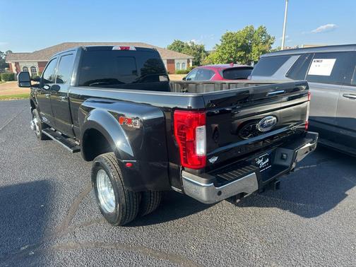 2017 Ford F-350 Lariat Super Duty