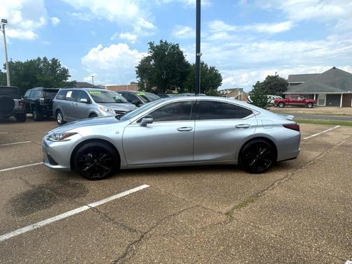 2023 Lexus ES 350 F Sport