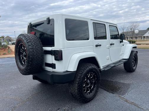 2013 Jeep Wrangler Unlimited Sahara