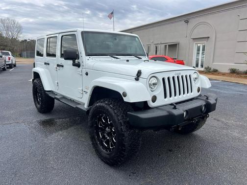 2013 Jeep Wrangler Unlimited Sahara